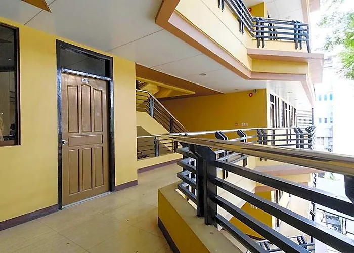 Arzo Grand 2* Manila
