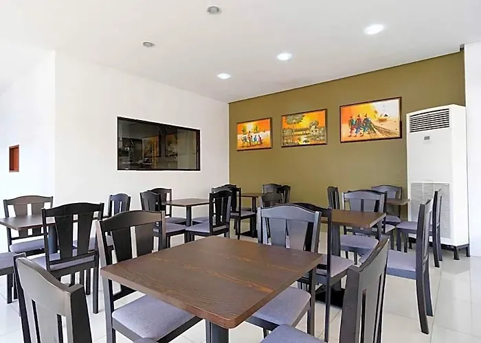 Hotel Arzo Grand