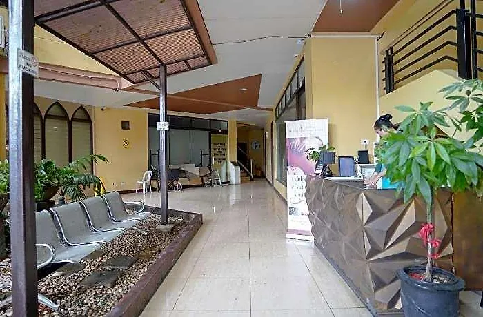 Arzo Grand Hotel Manila