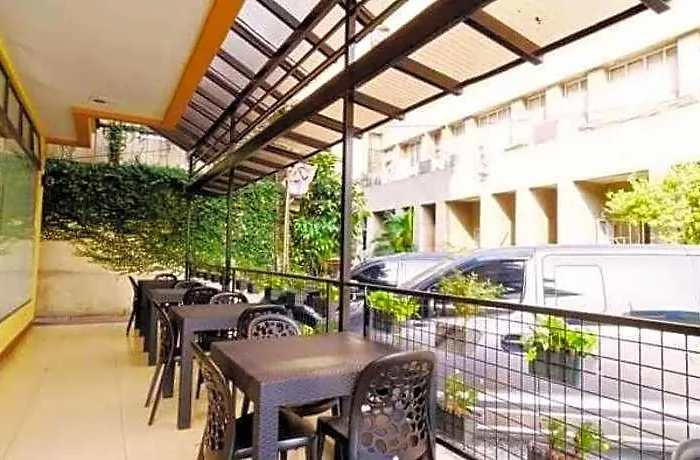 Arzo Grand Hotel